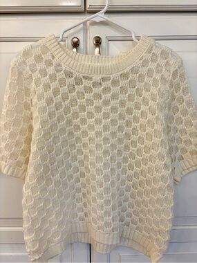 Design works Cream Cable Knit Short-Sleeve Sweater size medium